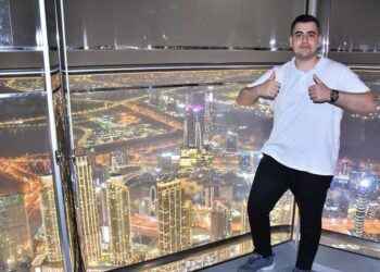 Mustafa Çinkılınç Kimdir?